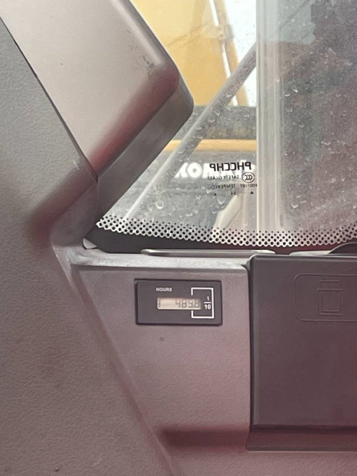 Doosan DX 225 - Верижен багер: снимка 5 Doosan DX 225 - Верижен багер: снимка 5