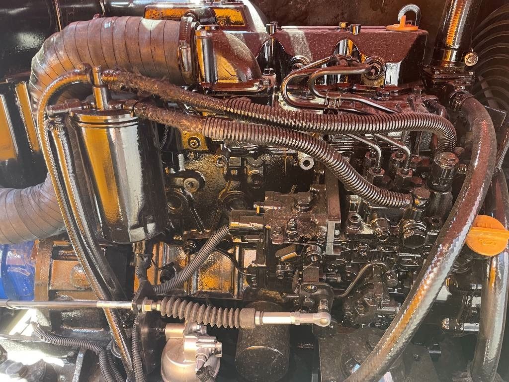 Doosan DX 60 - Верижен багер: снимка 3 Doosan DX 60 - Верижен багер: снимка 3