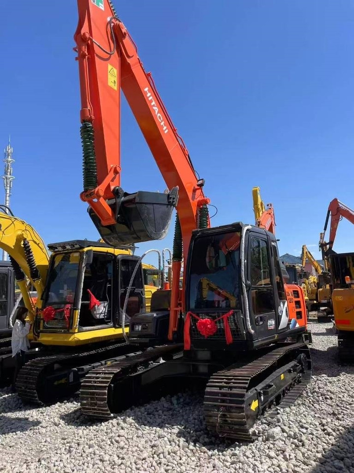 Hitachi 120 - Верижен багер: снимка 3 Hitachi 120 - Верижен багер: снимка 3