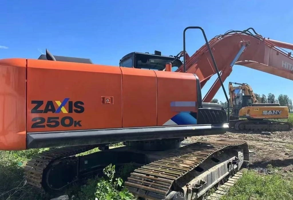 Hitachi 250 - Верижен багер: снимка 2 Hitachi 250 - Верижен багер: снимка 2
