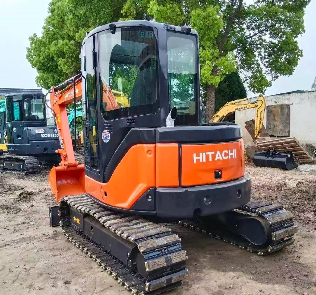 Hitachi ZX 55 U-5 - Мини багер: снимка 5 Hitachi ZX 55 U-5 - Мини багер: снимка 5