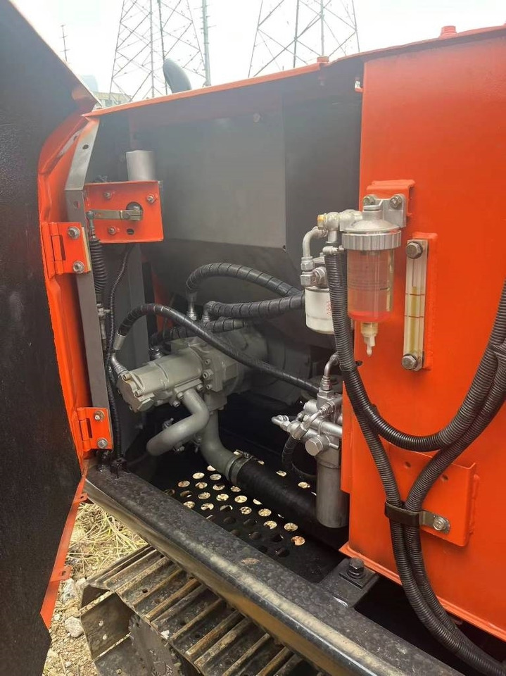 Мини багер Hitachi ZX 60: снимка 12 Мини багер Hitachi ZX 60: снимка 12