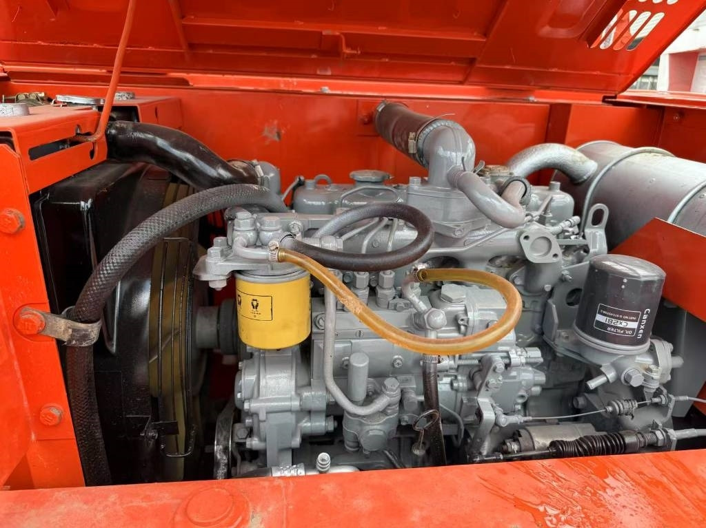 Мини багер Hitachi ZX 60: снимка 8