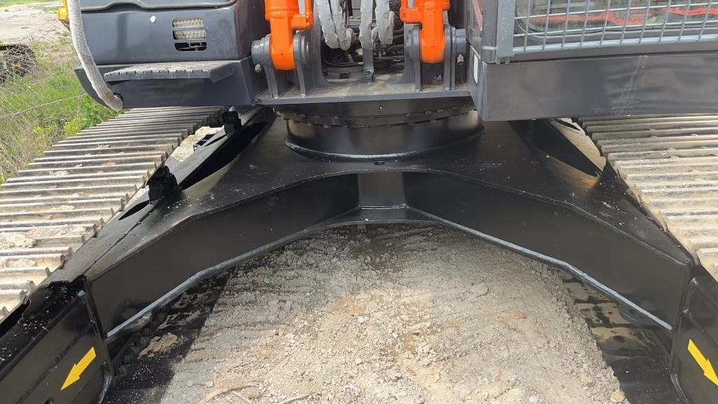 Hitachi ZX 70 - Мини багер: снимка 5 Hitachi ZX 70 - Мини багер: снимка 5