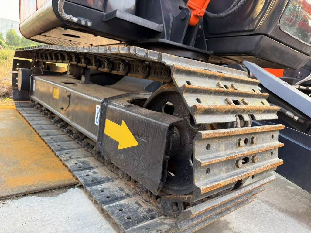 Hitachi Zaxis 70 - Верижен багер: снимка 4 Hitachi Zaxis 70 - Верижен багер: снимка 4