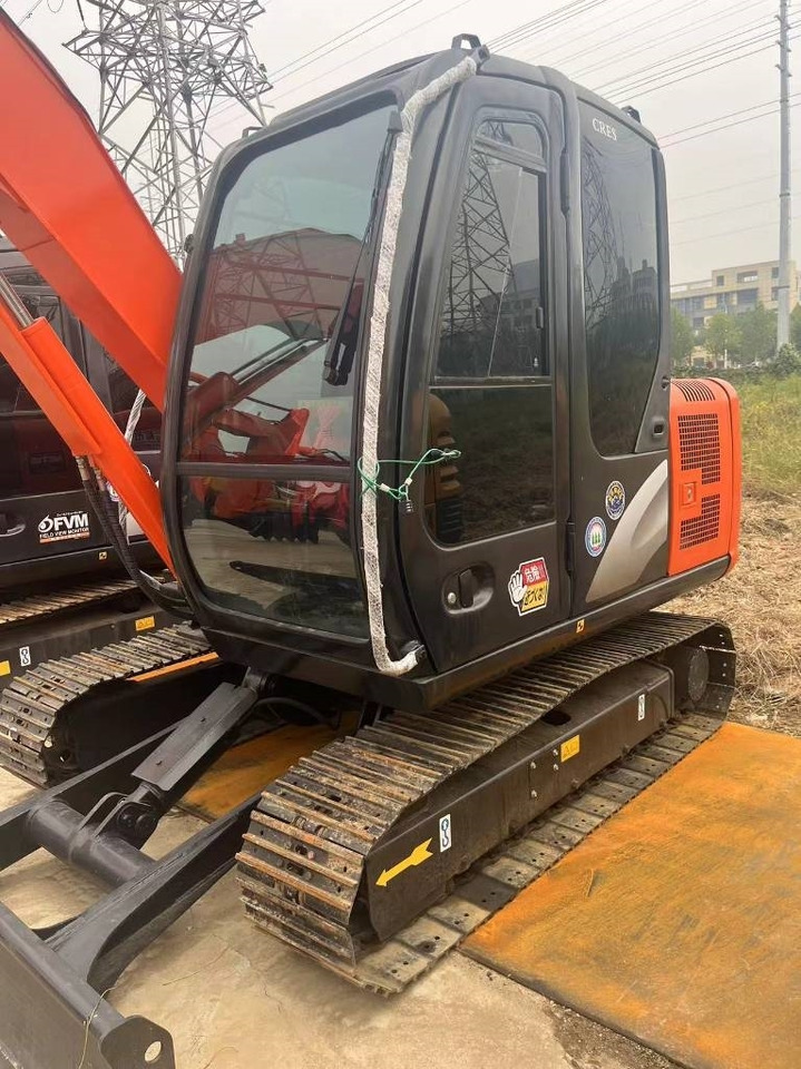 Hitachi zaxis60 - Верижен багер: снимка 4 Hitachi zaxis60 - Верижен багер: снимка 4