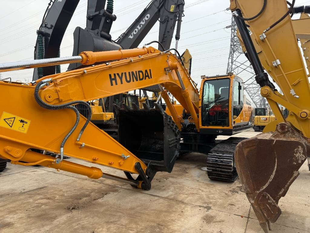 Верижен багер Hyundai 305LC-9T: снимка 9