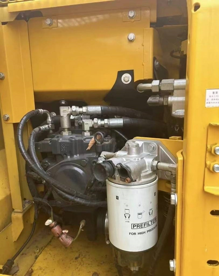 Komatsu PC 110  - Верижен багер: снимка 3 Komatsu PC 110  - Верижен багер: снимка 3