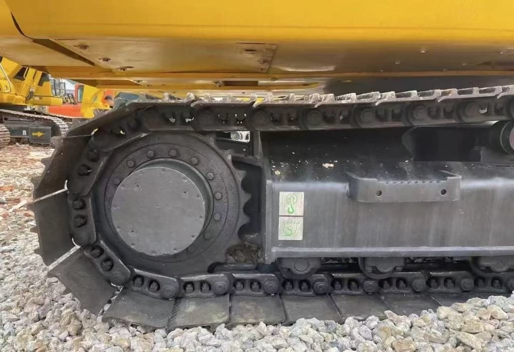 Komatsu PC 130 - Верижен багер: снимка 5 Komatsu PC 130 - Верижен багер: снимка 5