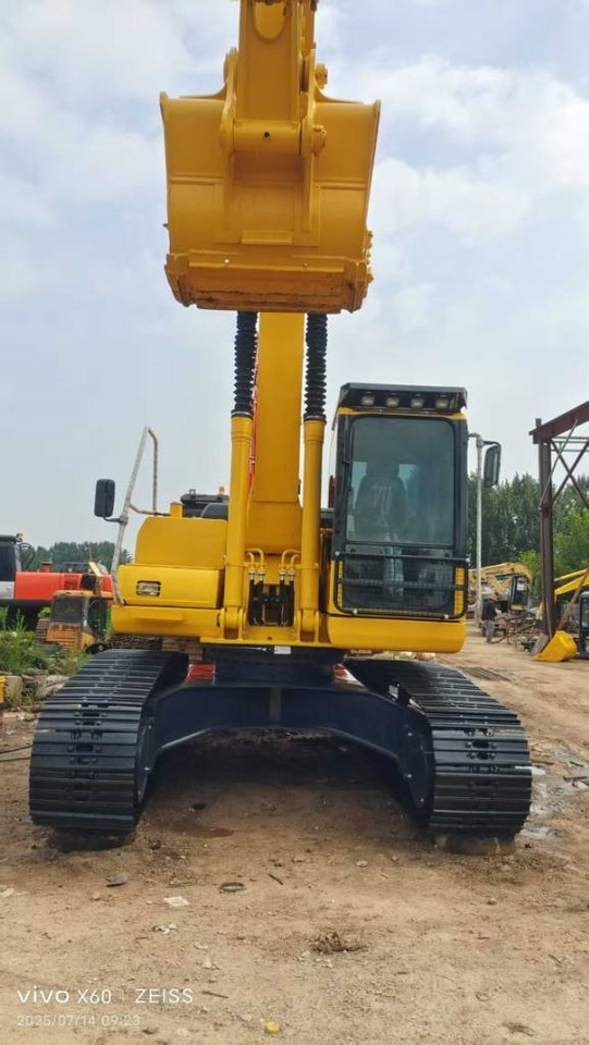 Komatsu PC 220-7 - Верижен багер: снимка 4 Komatsu PC 220-7 - Верижен багер: снимка 4