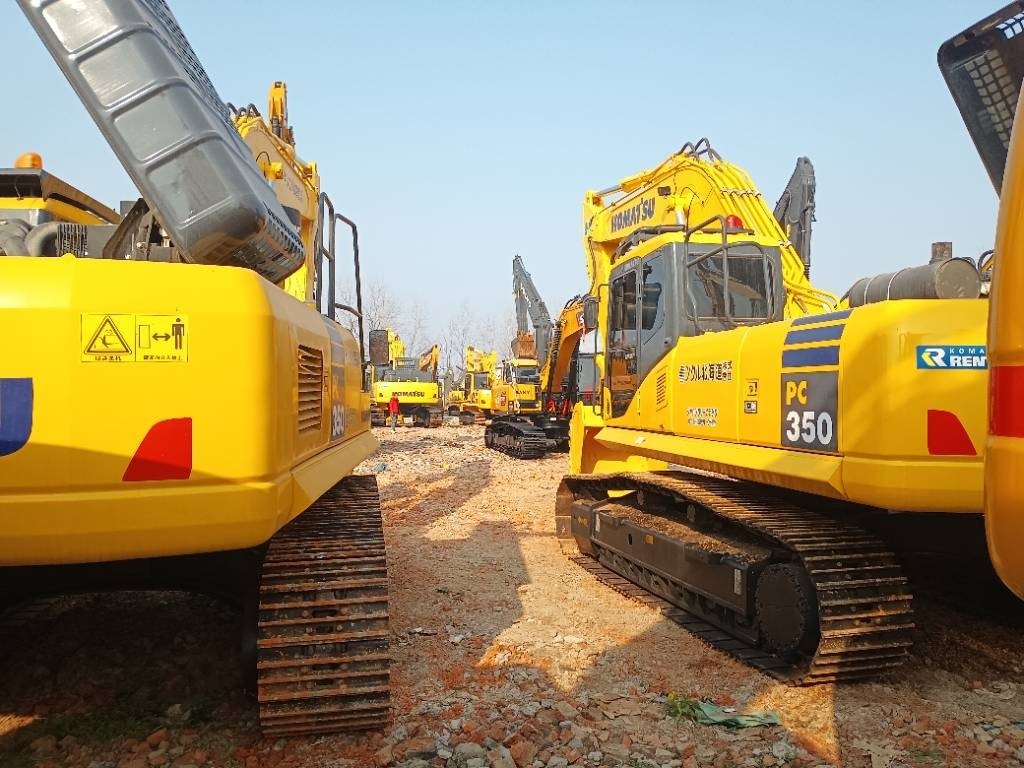 Komatsu PC 350 - Верижен багер: снимка 4 Komatsu PC 350 - Верижен багер: снимка 4