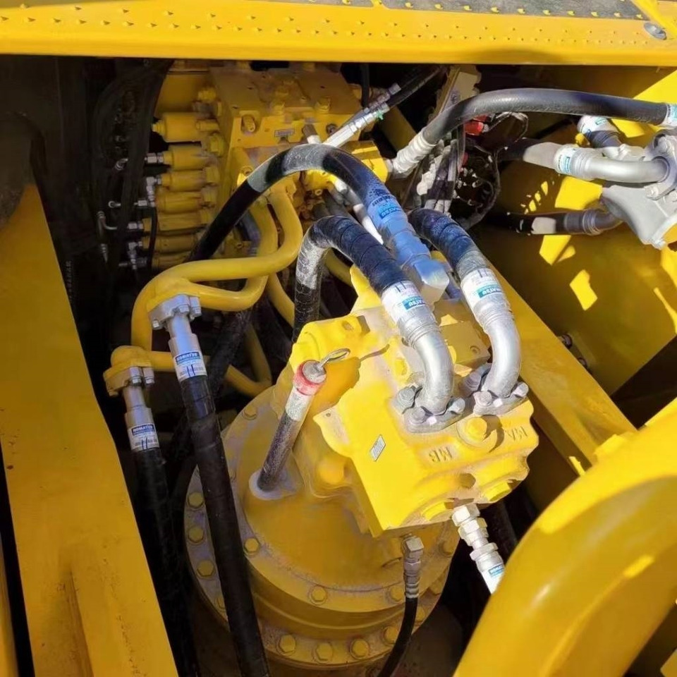 Komatsu PC 450 - Верижен багер: снимка 5 Komatsu PC 450 - Верижен багер: снимка 5