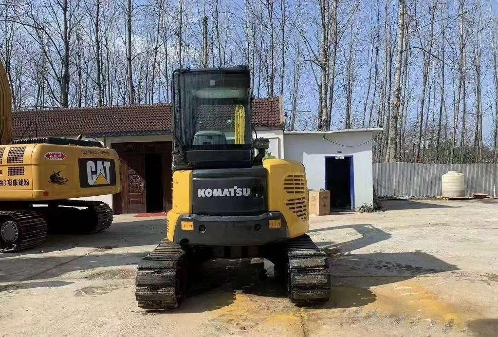 Komatsu PC 55 - Мини багер: снимка 4 Komatsu PC 55 - Мини багер: снимка 4