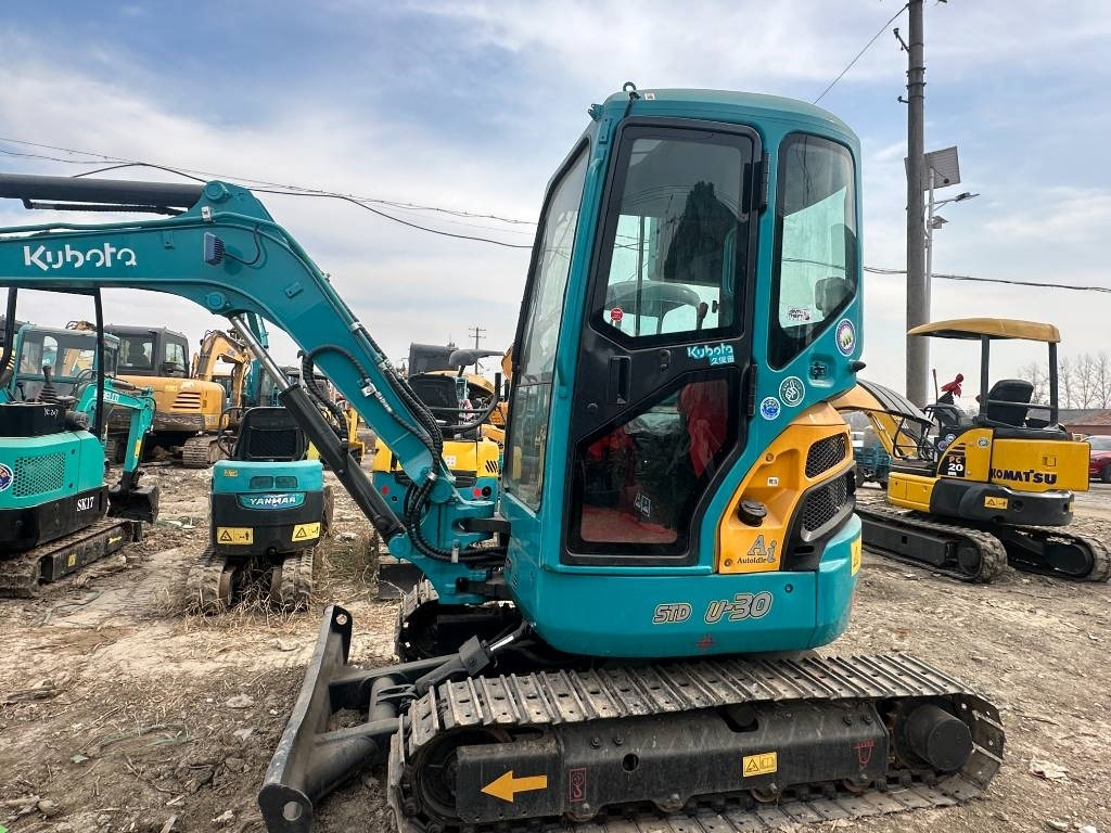 Kubota U -30 - Мини багер: снимка 1 Kubota U -30 - Мини багер: снимка 1
