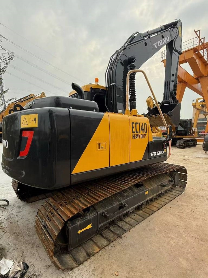 Volvo EC 140 - Верижен багер: снимка 4 Volvo EC 140 - Верижен багер: снимка 4