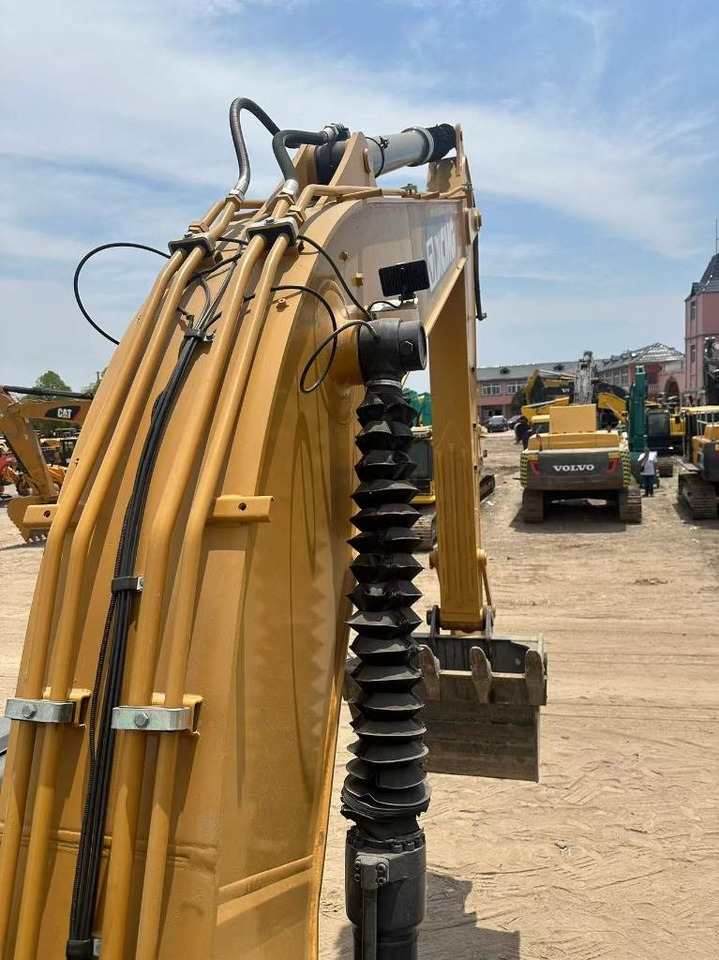 XCMG XE 215 DA - Верижен багер: снимка 2 XCMG XE 215 DA - Верижен багер: снимка 2