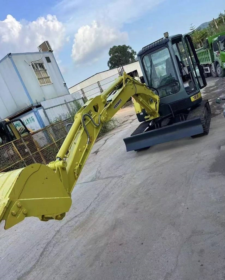 Yanmar 55 - Верижен багер: снимка 2 Yanmar 55 - Верижен багер: снимка 2