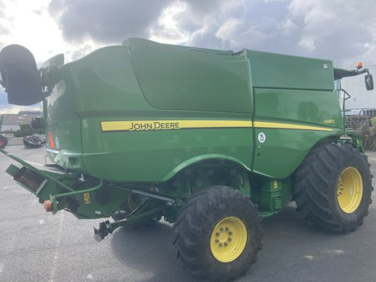 John Deere S680 - Зърнокомбайн: снимка 3 John Deere S680 - Зърнокомбайн: снимка 3