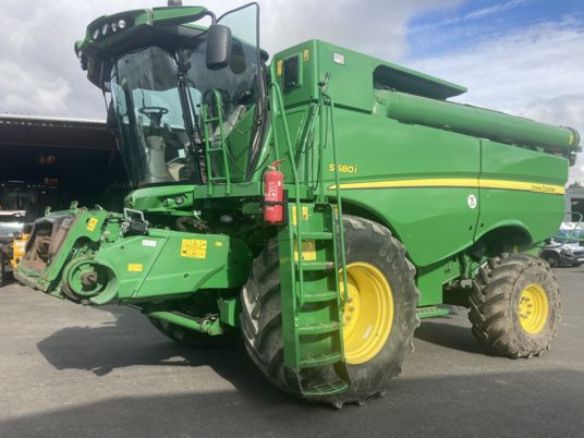 John Deere S680 - Зърнокомбайн: снимка 1 John Deere S680 - Зърнокомбайн: снимка 1