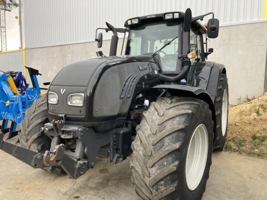 Valtra T213 VERSU - Трактор: снимка 3 Valtra T213 VERSU - Трактор: снимка 3