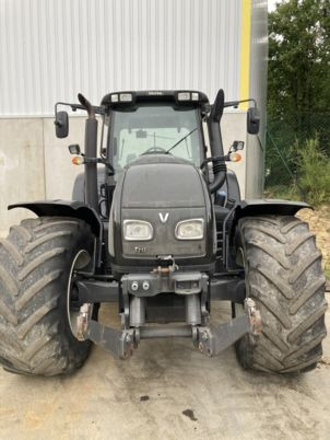 Valtra T213 VERSU - Трактор: снимка 2 Valtra T213 VERSU - Трактор: снимка 2