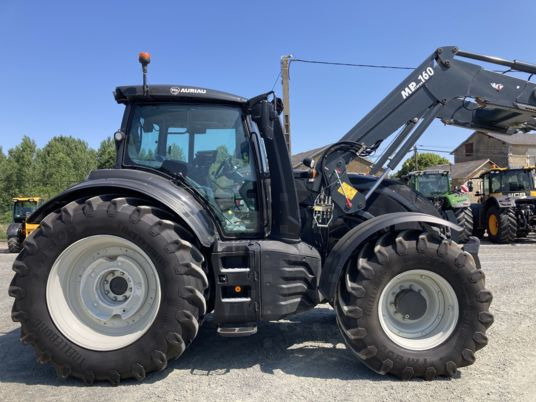 Valtra T215 DIRECT - Трактор: снимка 5 Valtra T215 DIRECT - Трактор: снимка 5