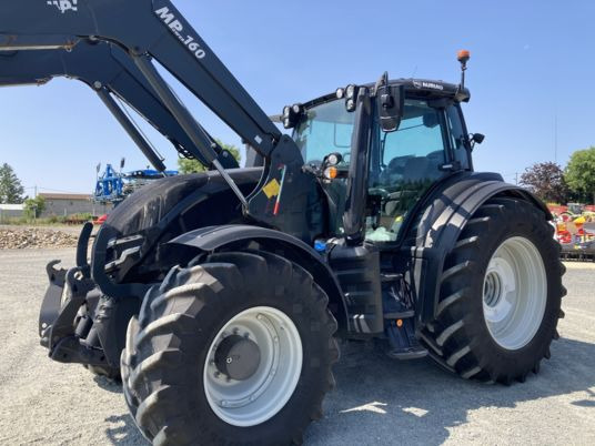 Valtra T215 DIRECT - Трактор: снимка 1 Valtra T215 DIRECT - Трактор: снимка 1