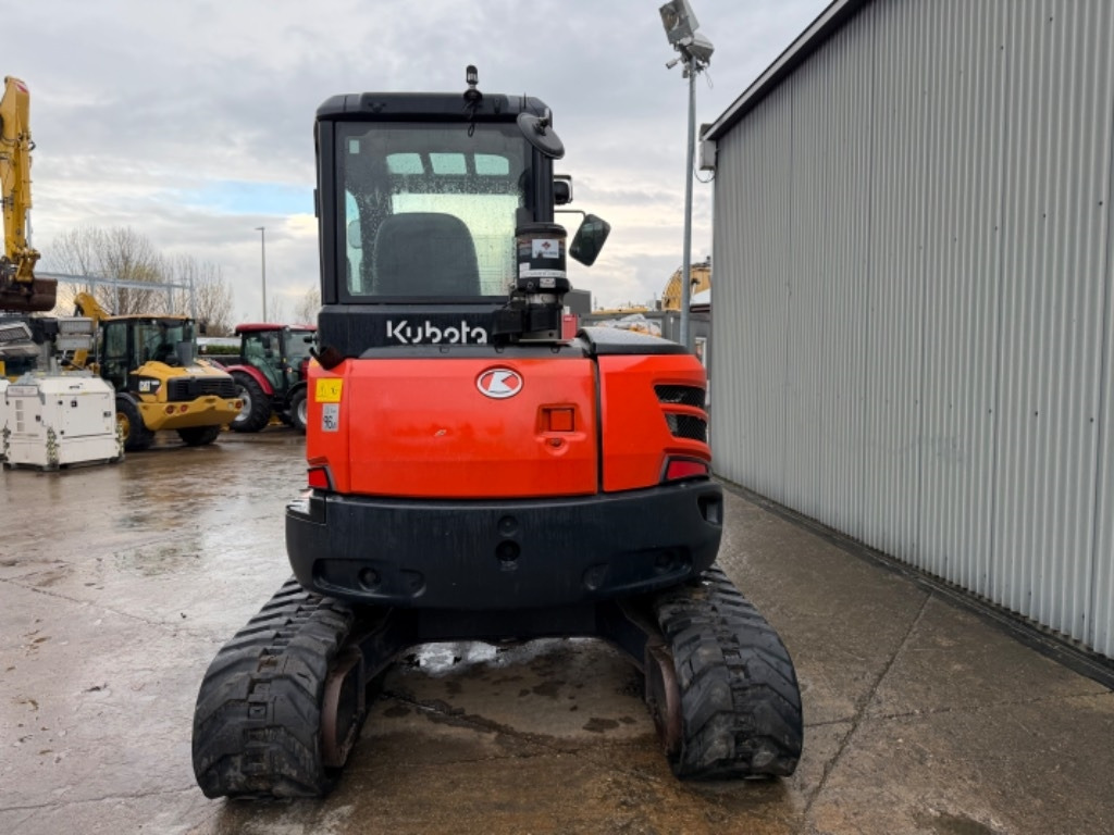 Kubota U 48-4 - Мини багер: снимка 3 Kubota U 48-4 - Мини багер: снимка 3