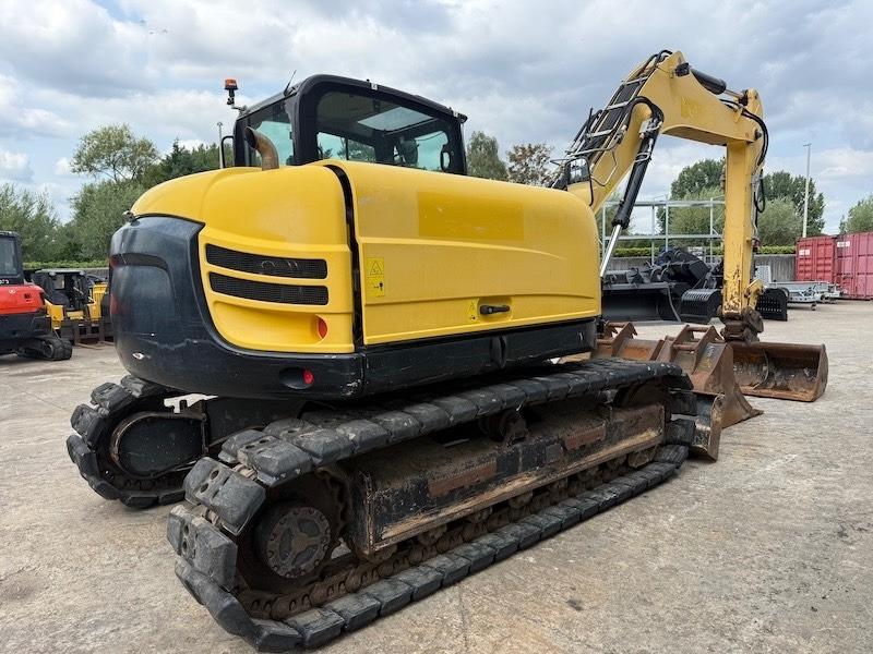 Yanmar TC125 - Верижен багер: снимка 4 Yanmar TC125 - Верижен багер: снимка 4