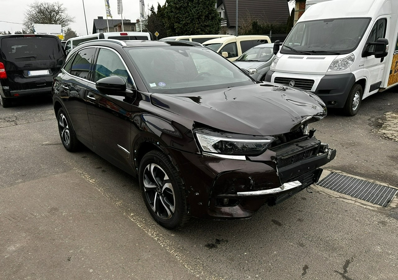 DS DS 7 DS 7 Crossback 1.6THP Automat 180KM Bogate wyposażenie 2019 - Джип: снимка 1 DS DS 7 DS 7 Crossback 1.6THP Automat 180KM Bogate wyposażenie 2019 - Джип: снимка 1