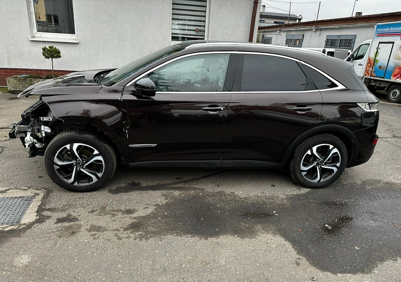 DS DS 7 DS 7 Crossback 1.6THP Automat 180KM Bogate wyposażenie 2019 - Джип: снимка 5 DS DS 7 DS 7 Crossback 1.6THP Automat 180KM Bogate wyposażenie 2019 - Джип: снимка 5