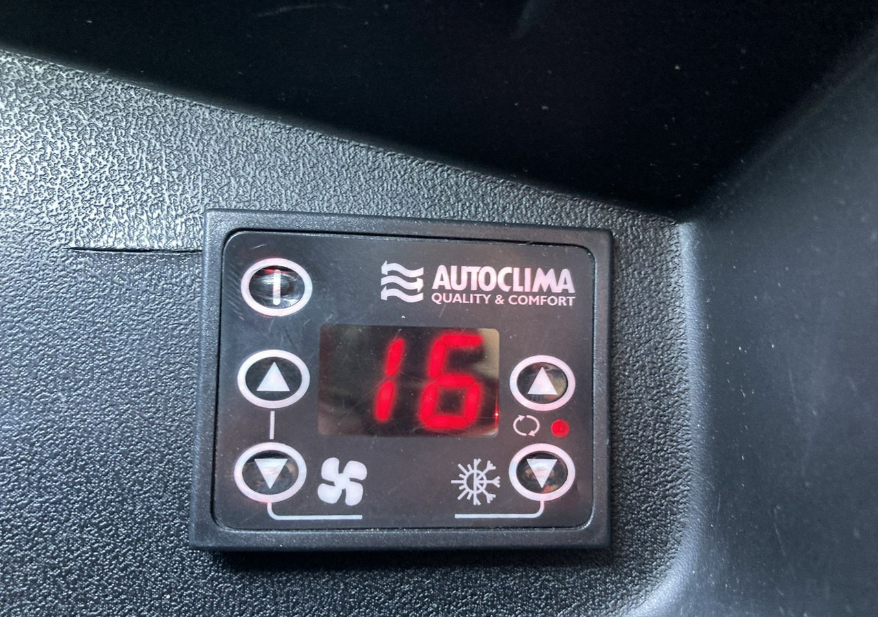 Fiat Doblo Fiat Doblo 1,3 jtd ECO Flex chłodnia do leków 2013 - Товарен бус: снимка 5 Fiat Doblo Fiat Doblo 1,3 jtd ECO Flex chłodnia do leków 2013 - Товарен бус: снимка 5