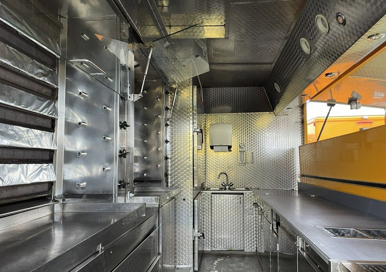 Fiat Ducato Autosklep Autogrill Gastronomiczny Food Truck Foodtruck sklep bar20 - Магазин камион: снимка 3 Fiat Ducato Autosklep Autogrill Gastronomiczny Food Truck Foodtruck sklep bar20 - Магазин камион: снимка 3