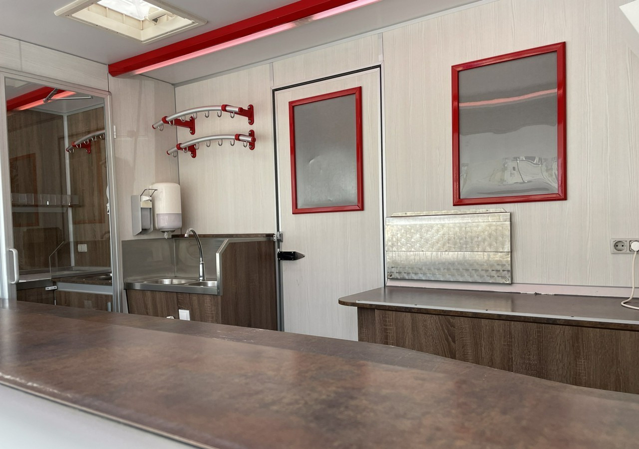 Fiat Ducato Autosklep Gastronomiczny Food Truck Foodtruck sklep W-zasil 2015 - Магазин камион: снимка 3 Fiat Ducato Autosklep Gastronomiczny Food Truck Foodtruck sklep W-zasil 2015 - Магазин камион: снимка 3
