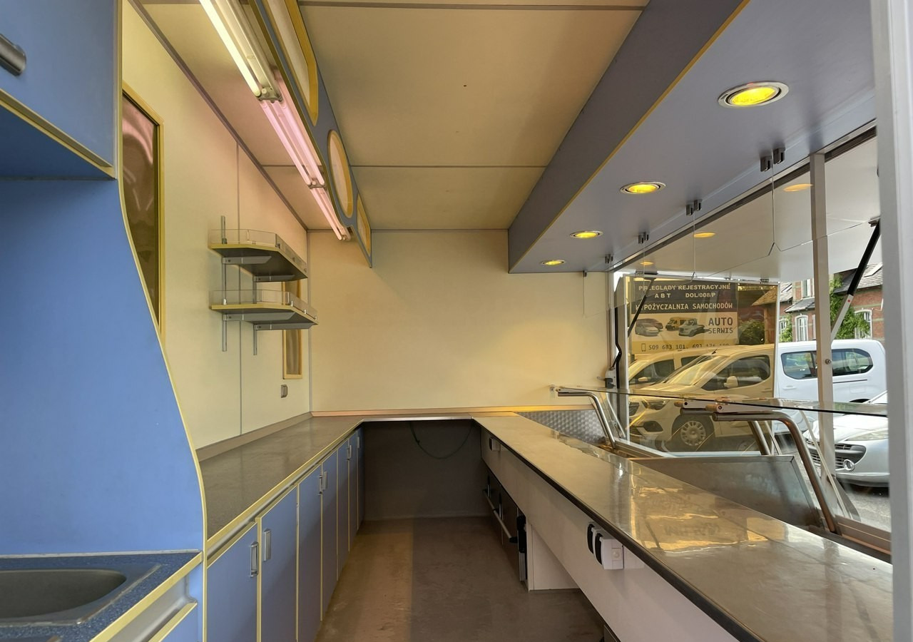 Fiat Ducato Autosklep Wędlin Gastronomiczny Food Truck Foodtruck Sklep bar 2006 - Магазин камион: снимка 3 Fiat Ducato Autosklep Wędlin Gastronomiczny Food Truck Foodtruck Sklep bar 2006 - Магазин камион: снимка 3