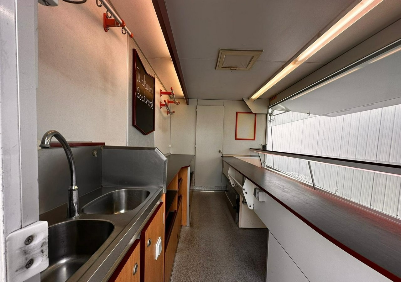 Fiat Ducato Autosklep Wędlin Gastronomiczny food truck foodtruck sklep Borco 200 - Магазин камион: снимка 3 Fiat Ducato Autosklep Wędlin Gastronomiczny food truck foodtruck sklep Borco 200 - Магазин камион: снимка 3