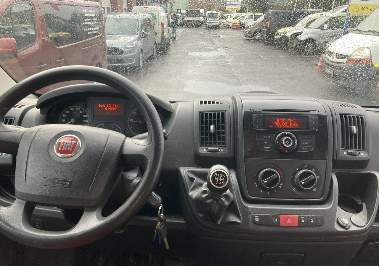 Interior photo 1: Лизинг на  Fiat Ducato Autosklep pieczy Gastronomiczny Food Truck Foodtruck sklep bar 2013 Fiat Ducato Autosklep pieczy Gastronomiczny Food Truck Foodtruck sklep bar 2013