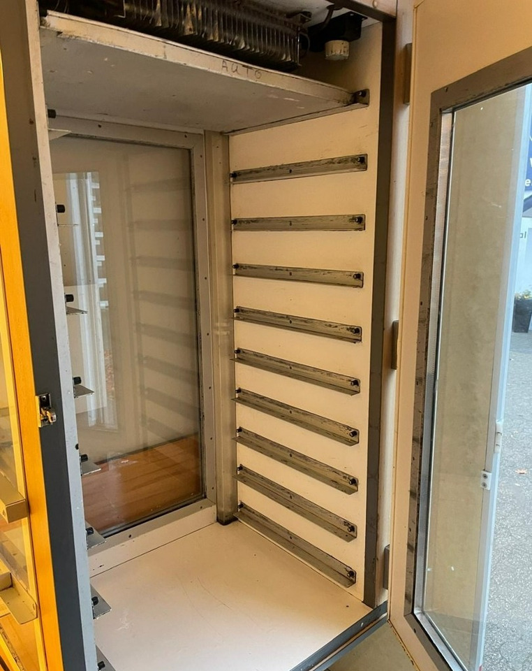 Fiat Ducato Autosklep pieczywa Gastronomiczny Food Truck Foodtruck sklep Borco - Магазин камион: снимка 4 Fiat Ducato Autosklep pieczywa Gastronomiczny Food Truck Foodtruck sklep Borco - Магазин камион: снимка 4