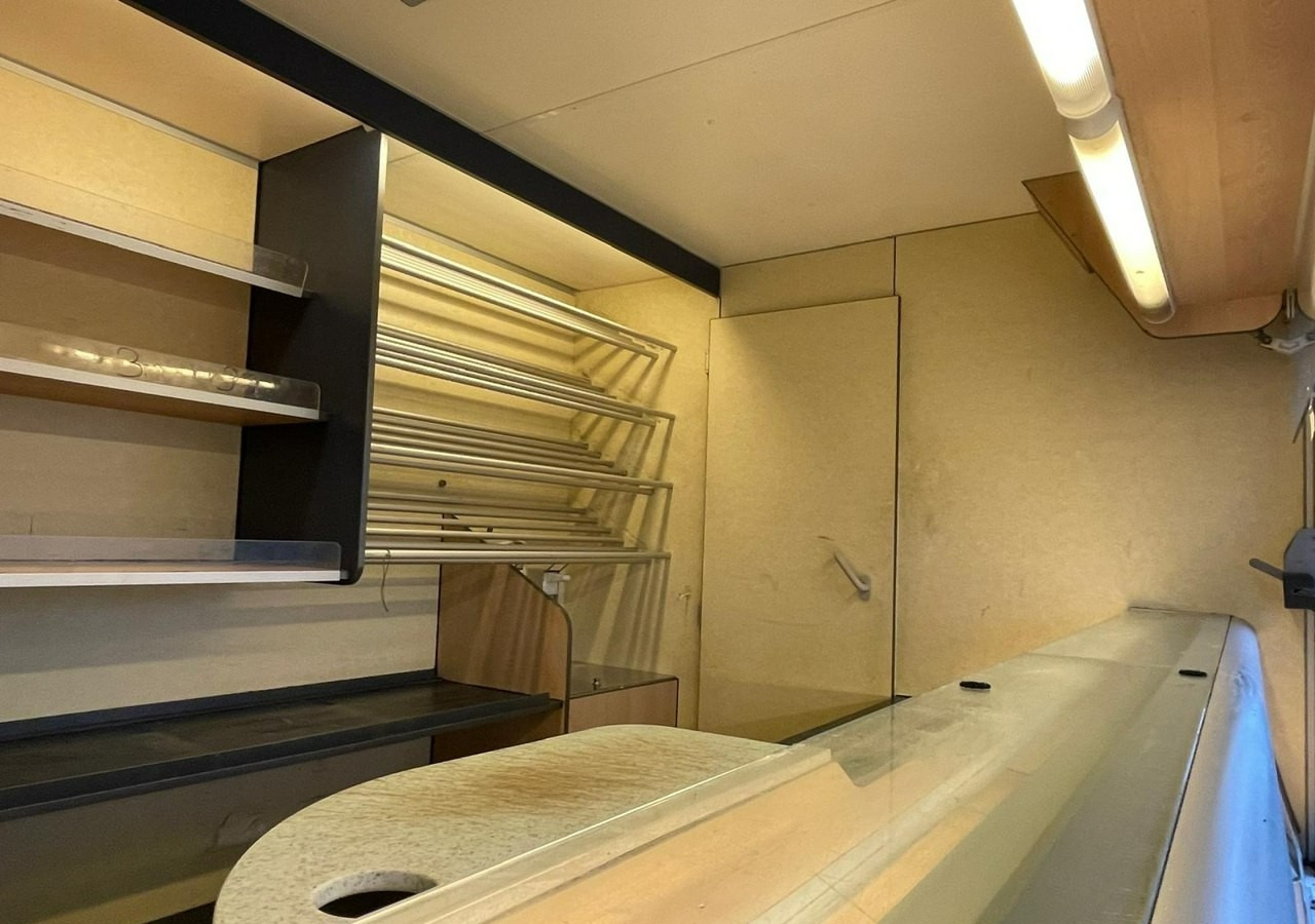 Fiat Ducato Autosklep pieczywa Gastronomiczny Food Truck Foodtruck sklep Borco - Магазин камион: снимка 3 Fiat Ducato Autosklep pieczywa Gastronomiczny Food Truck Foodtruck sklep Borco - Магазин камион: снимка 3