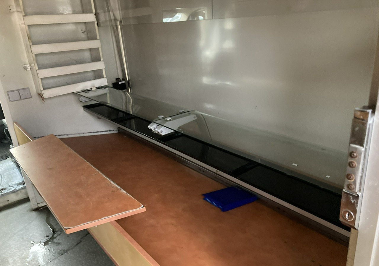 Fiat Ducato Autosklep pieczywa sklep Bar Gastronomiczny Food Truck Foodtruck 200 - Магазин камион: снимка 5 Fiat Ducato Autosklep pieczywa sklep Bar Gastronomiczny Food Truck Foodtruck 200 - Магазин камион: снимка 5