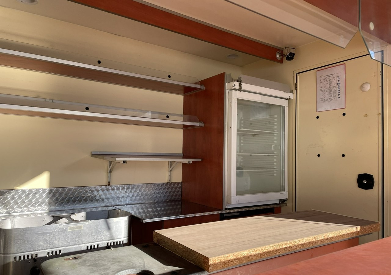 Fiat Ducato Autosklep wędlin Gastronomiczna food truck foodtruck sklep 118tkm 20 - Магазин камион: снимка 3 Fiat Ducato Autosklep wędlin Gastronomiczna food truck foodtruck sklep 118tkm 20 - Магазин камион: снимка 3