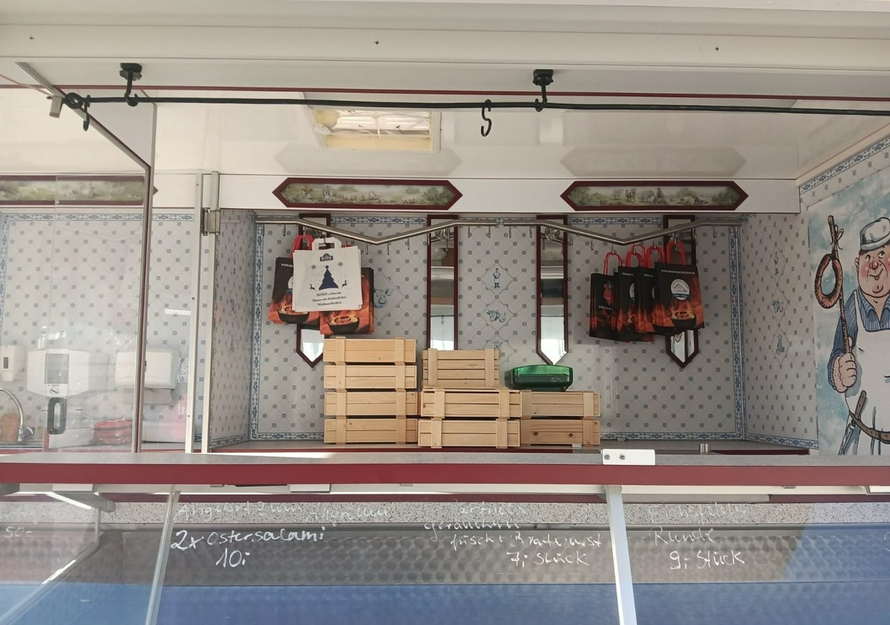 Fiat Ducato Autosklep wędlin Gastronomiczny Food Truck Foodtruck 140tkm sklep 20 - Магазин камион: снимка 4 Fiat Ducato Autosklep wędlin Gastronomiczny Food Truck Foodtruck 140tkm sklep 20 - Магазин камион: снимка 4