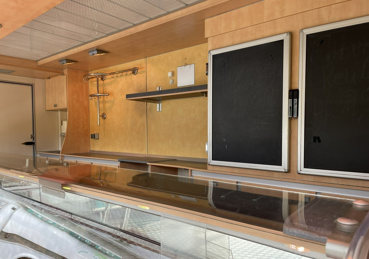 Лизинг на  Fiat Ducato Autosklep wędlin Gastronomiczny Food Truck Foodtruck Sklep Borco Fiat Ducato Autosklep wędlin Gastronomiczny Food Truck Foodtruck Sklep Borco: снимка 15