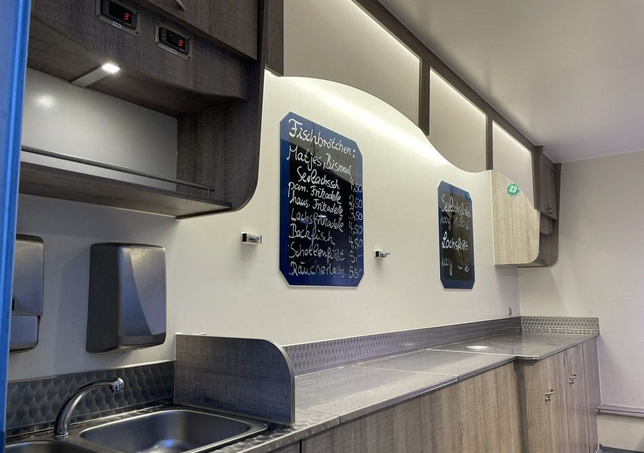 Fiat Ducato Autosklep wędlin Ryb Gastronomiczny Food Truck Foodtruck 116tkm 201 - Магазин камион: снимка 3 Fiat Ducato Autosklep wędlin Ryb Gastronomiczny Food Truck Foodtruck 116tkm 201 - Магазин камион: снимка 3