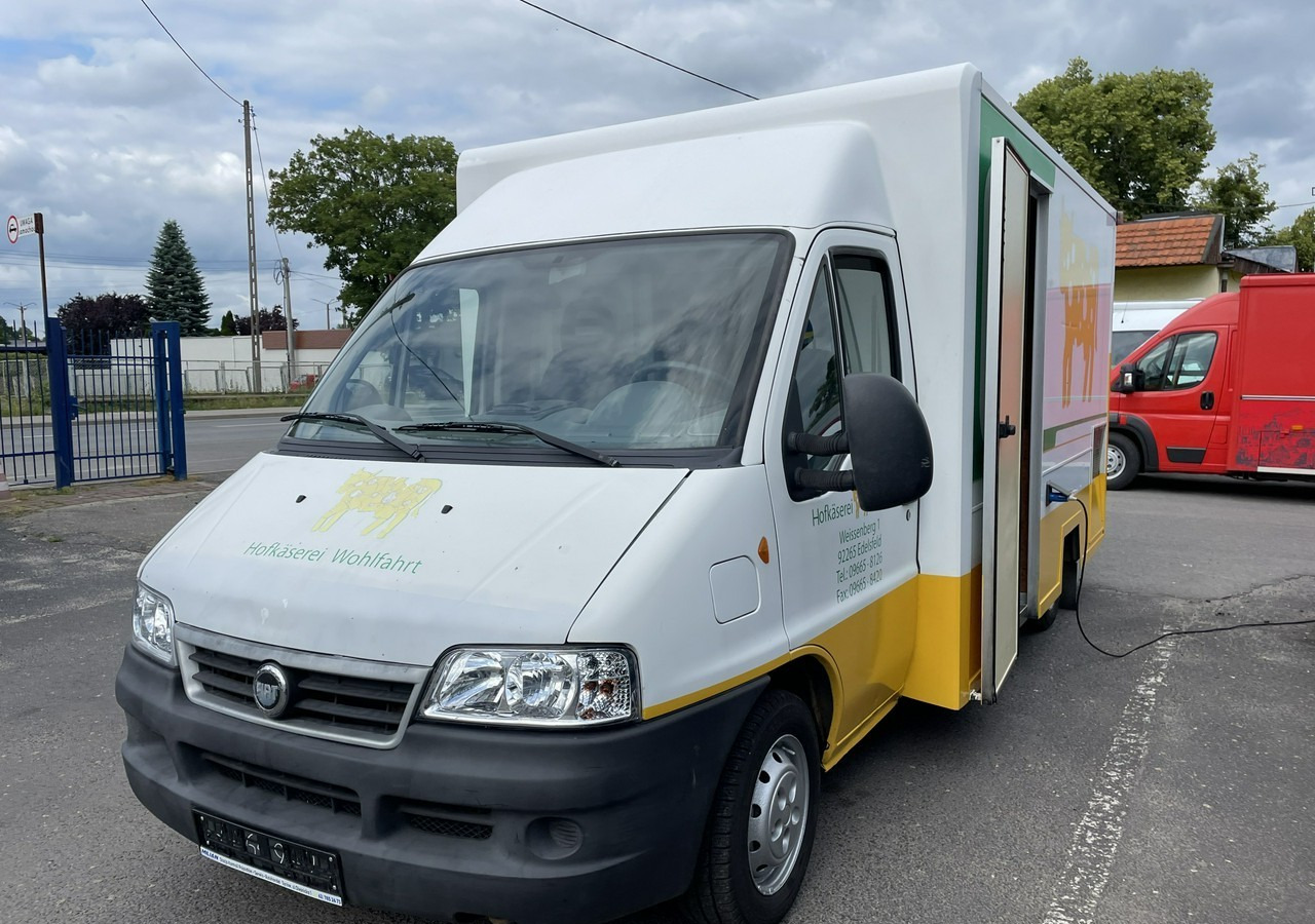 Fiat Ducato Ducato Autosklep wędlin Gastronomiczny Food Truck Foodtruck Sklep200 - Магазин камион: снимка 2 Fiat Ducato Ducato Autosklep wędlin Gastronomiczny Food Truck Foodtruck Sklep200 - Магазин камион: снимка 2