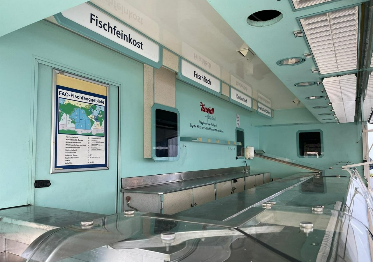 Fiat Ducato Ducato Autosklep wędlin Gastronomiczny Food Truck Foodtruck sklep ba - Магазин камион: снимка 4 Fiat Ducato Ducato Autosklep wędlin Gastronomiczny Food Truck Foodtruck sklep ba - Магазин камион: снимка 4