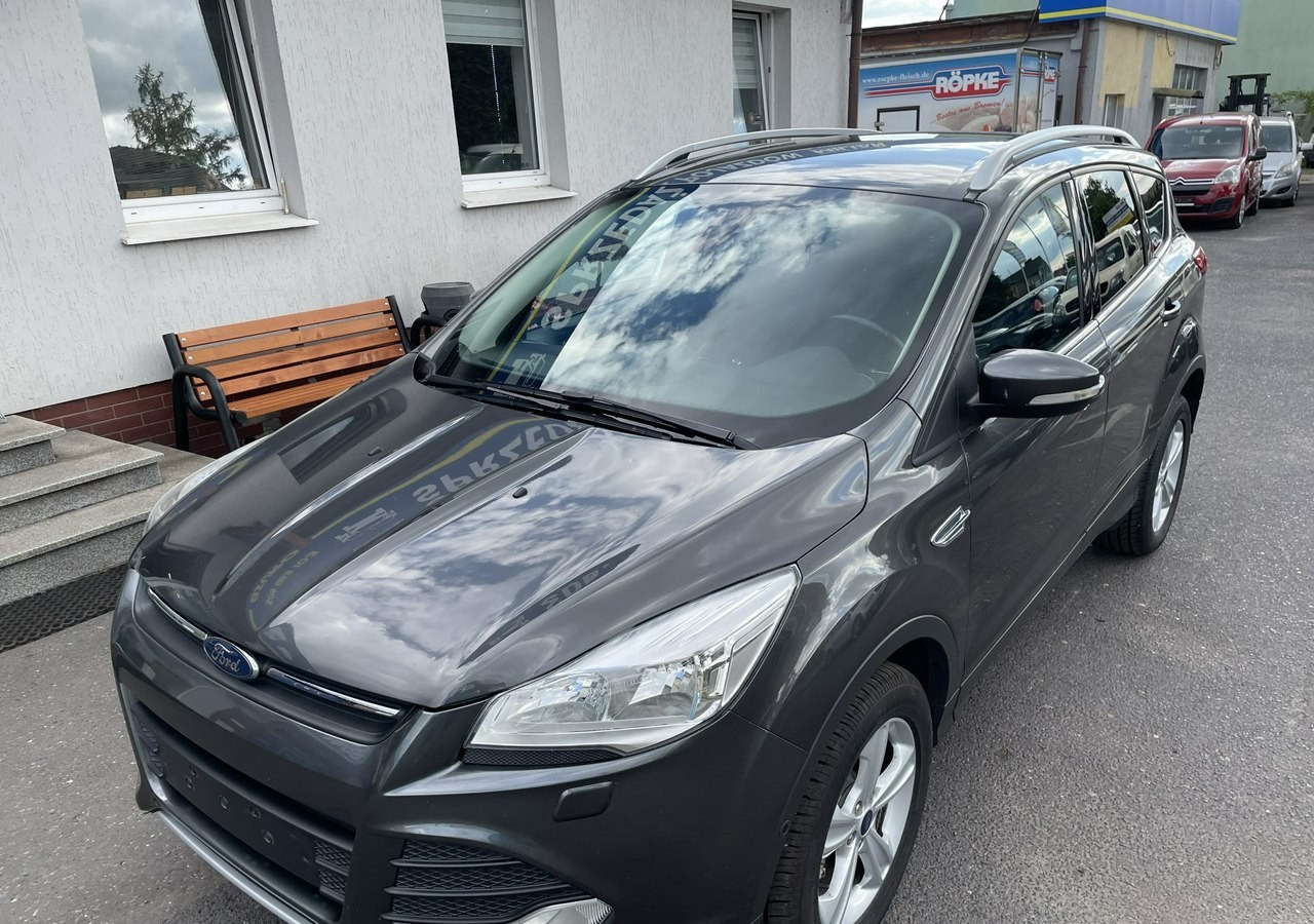 Ford Kuga II Ford Kuga 1.5 EcoBoost Bogate wyposażenie 63558km Model 2016 - Джип: снимка 1 Ford Kuga II Ford Kuga 1.5 EcoBoost Bogate wyposażenie 63558km Model 2016 - Джип: снимка 1