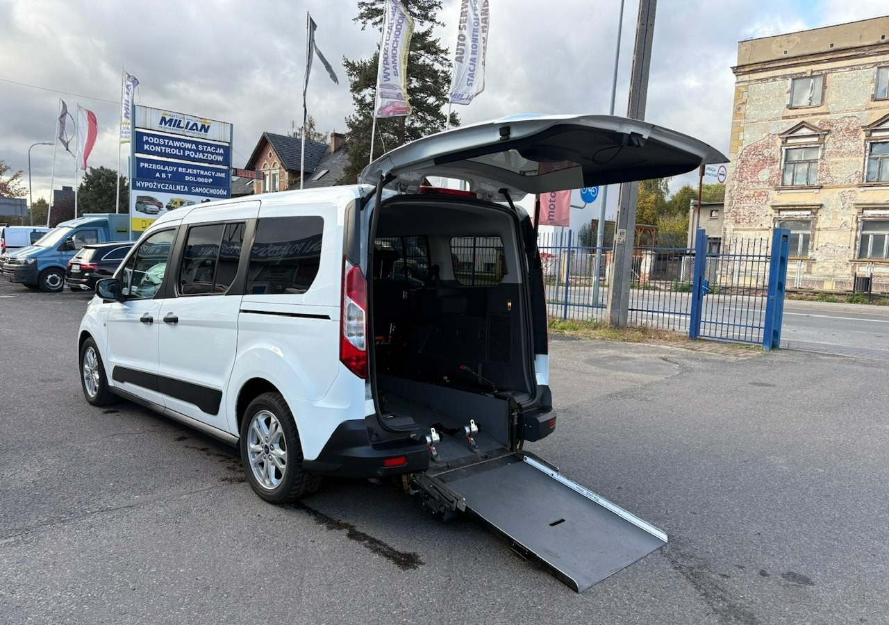 Ford Tourneo Connect II Connect dla niepełnosprawnych Rampa Inwalida PFRON 2021 1.5TDci Auto - Комби: снимка 4 Ford Tourneo Connect II Connect dla niepełnosprawnych Rampa Inwalida PFRON 2021 1.5TDci Auto - Комби: снимка 4