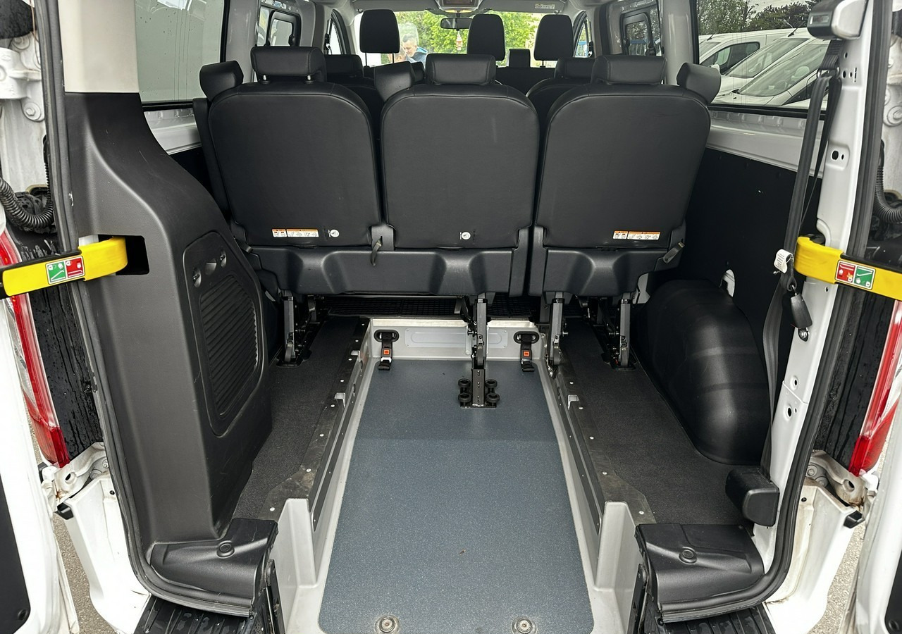 Ford Transit Custom Custom do przewozu Niepełnosprawnych inwalida rampa Model 2021 PFRO - Пътнически бус: снимка 3 Ford Transit Custom Custom do przewozu Niepełnosprawnych inwalida rampa Model 2021 PFRO - Пътнически бус: снимка 3