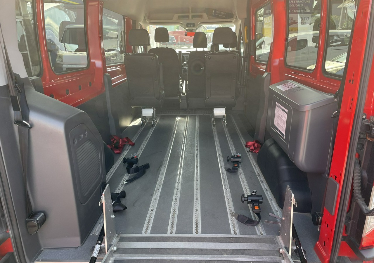 Ford Transit VIII Transit przewozu Niepełnosprawnych 2 wózki inwalida rampa 2021 PFRON - Лек автомобил: снимка 3 Ford Transit VIII Transit przewozu Niepełnosprawnych 2 wózki inwalida rampa 2021 PFRON - Лек автомобил: снимка 3